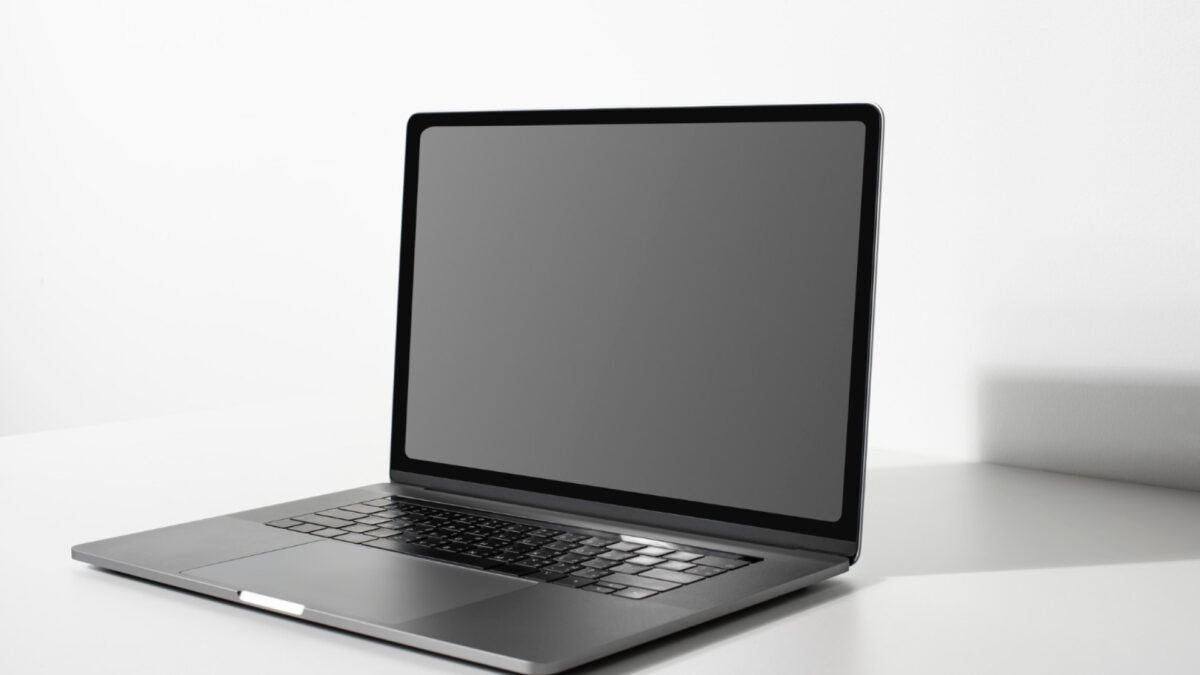 Pourquoi choisir un PC portable ? Les bénéfices de la mobilité numérique !